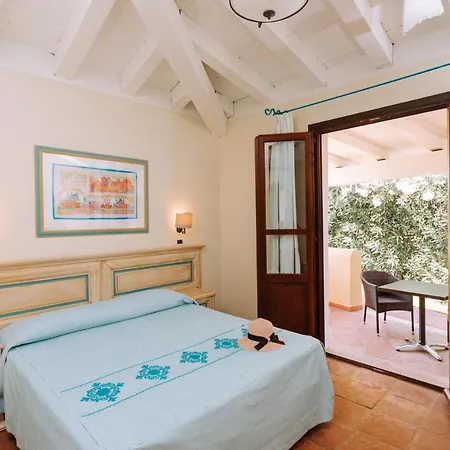 Valtur Baia Dei Pini בודוני