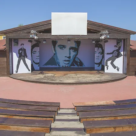 Valtur Baia Dei Pini 4* 부도니