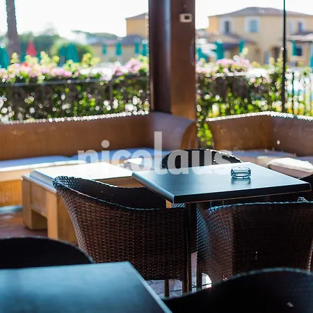 Valtur Baia Dei Pini בודוני